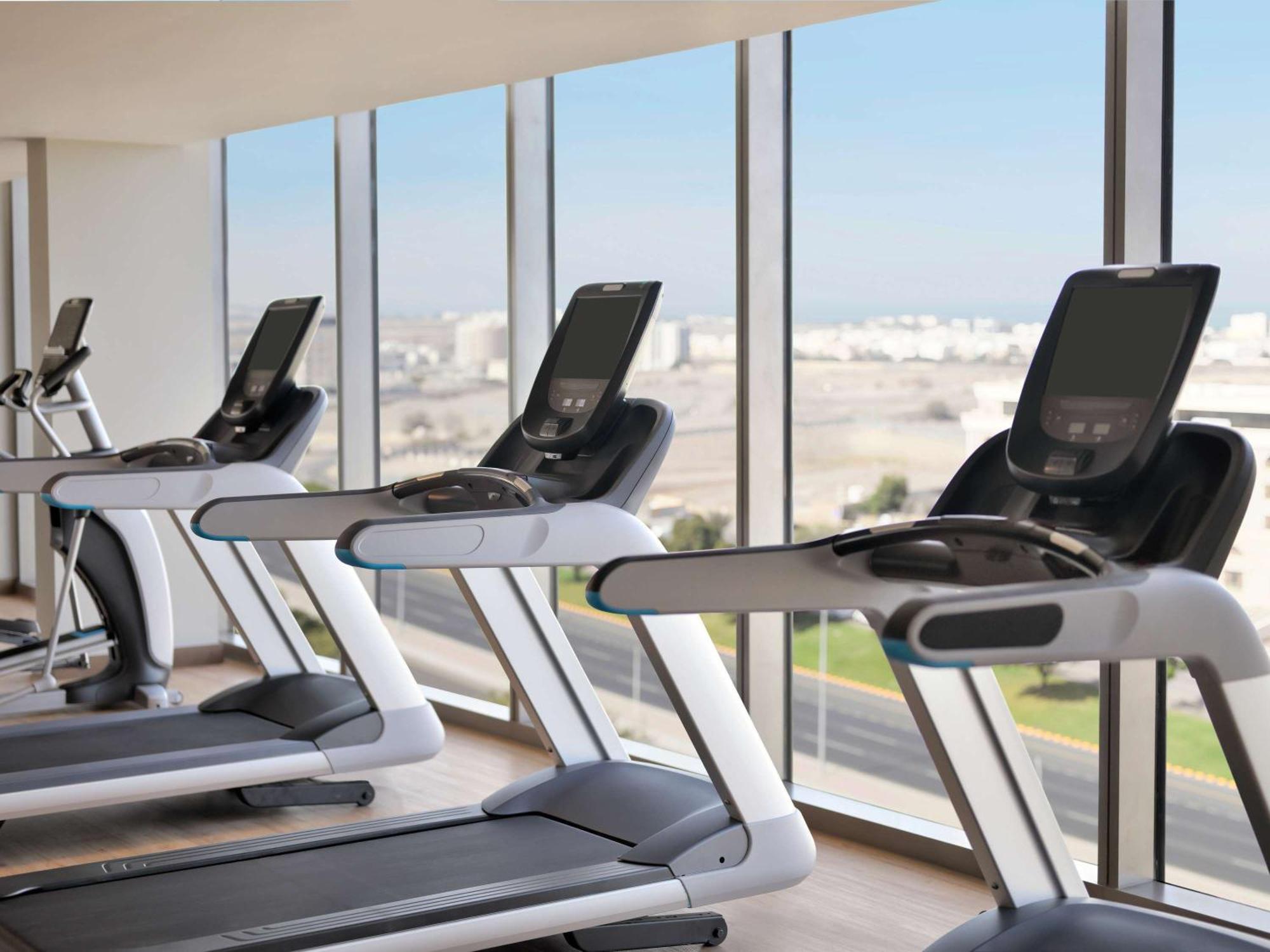 Moevenpick Hotel & Apartments Ghala Muscat Exterior photo The gym at the hotel